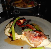 Belluci's Manuka - Geraldton Accommodation