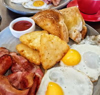 Caph's Restaurant  Cafe Bar - Geraldton Accommodation