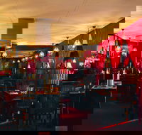 Cook  Co. Bar and Grill - Geraldton Accommodation