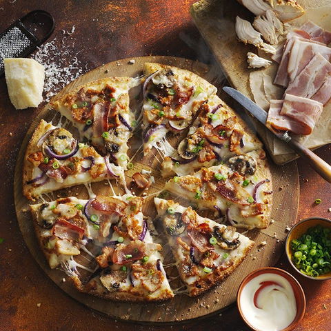 Domino's - Port Douglas - Geraldton Accommodation 0