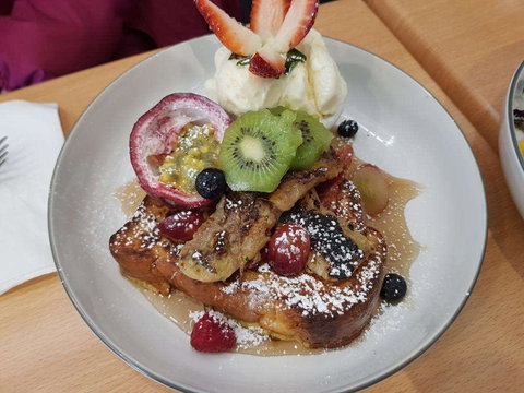 Houlihans - Geraldton Accommodation 0