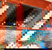 Frog's Food Pad - Geraldton Accommodation