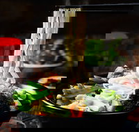 Lucky Cheng's - Geraldton Accommodation