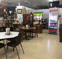 Wallaroo Treasures and Treats Cafe - Geraldton Accommodation