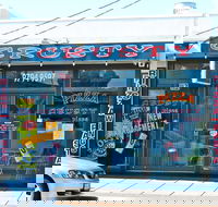 Crusty Pizza - Geraldton Accommodation