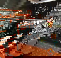 Pizza Capers - Chatswood - Springwood - Geraldton Accommodation