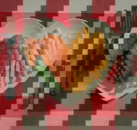 Red Rooster - Endeavour Hills - Geraldton Accommodation