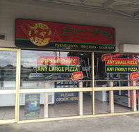 Sampe's Pizza - Geraldton Accommodation