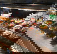 Master Rolls - Chatswood - Geraldton Accommodation