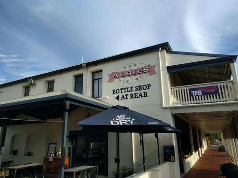 Albies Bar & Bistro - Geraldton Accommodation 0