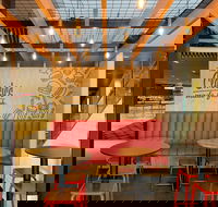 Ruby Chews Burgers and Shakes - Geraldton Accommodation