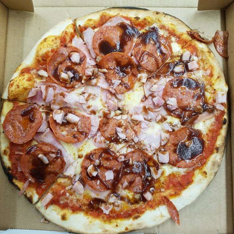 Yo Momma - Geraldton Accommodation 0