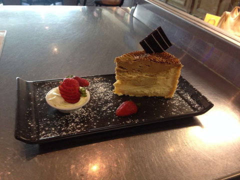 Peninsula Hotel - Geraldton Accommodation 0