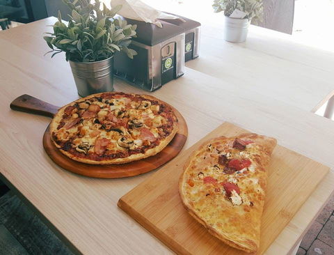 Pitsa Gourmet Bar - Geraldton Accommodation 0