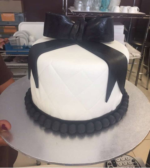 RE Artisian Patisserie - Geraldton Accommodation 0