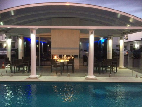 S-Que - Geraldton Accommodation 0