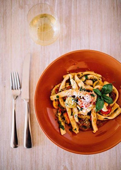 Images Restaurant - Geraldton Accommodation 5