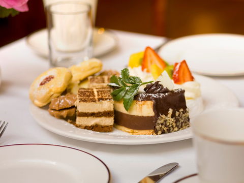 Avenue Restaurant & Lobby Bar - Geraldton Accommodation 0