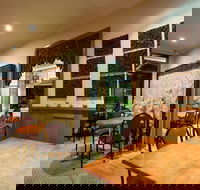 KB Thai - Geraldton Accommodation