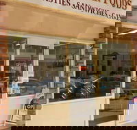 Macs Oven Foods - Geraldton Accommodation