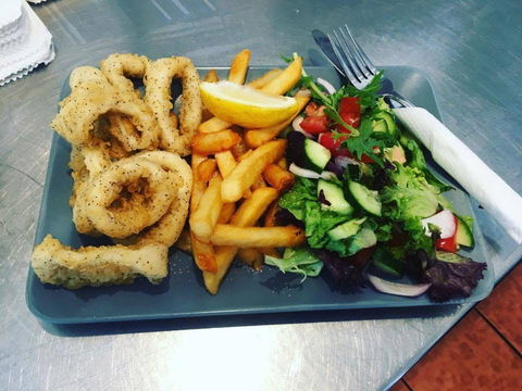 Samford Seafood & Burger Bar - Geraldton Accommodation 0