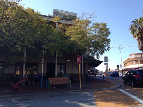 Defectors Bar - Geraldton Accommodation 0