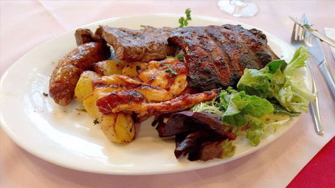 Rosewood Cottage Steakhouse - Geraldton Accommodation 0