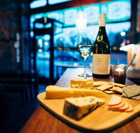 Laura St Seafood - Geraldton Accommodation