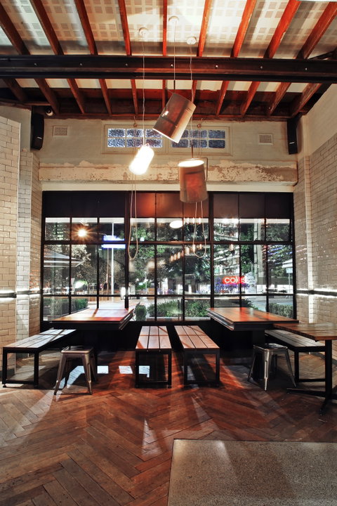 Public Bar - Geraldton Accommodation 1