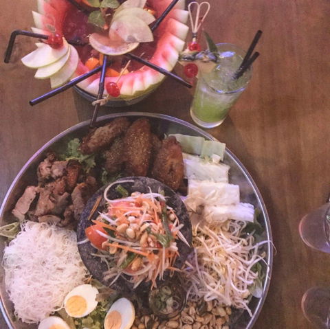 The Full Moon Bar & Restaurant - Geraldton Accommodation 0