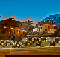 Royal Hotel Queanbeyan - Geraldton Accommodation