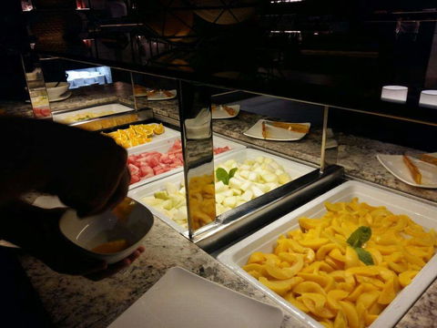 The Grange Buffet - Geraldton Accommodation 0