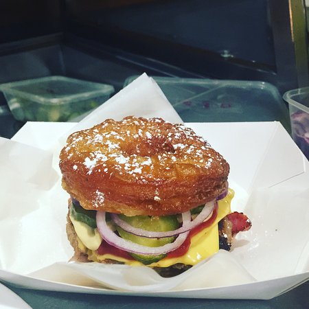 The Real Burger Co. - Geraldton Accommodation 0