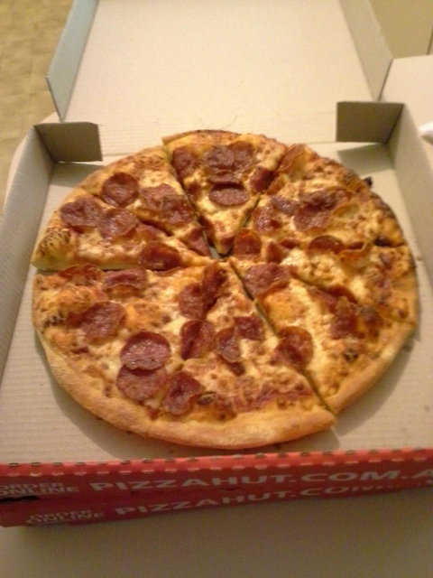 KFC - Geraldton Accommodation 3