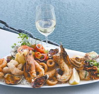 Omeros Bros Seafood Restaurant - Geraldton Accommodation