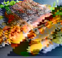 Shuck on Tedder - Geraldton Accommodation