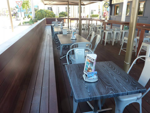 Molly Malones Irish Pub - Geraldton Accommodation 1