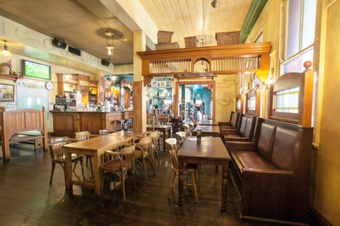 Molly Malones Irish Pub - Geraldton Accommodation 4