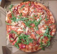 Crust Gourmet Pizza Bar Brighton - Geraldton Accommodation