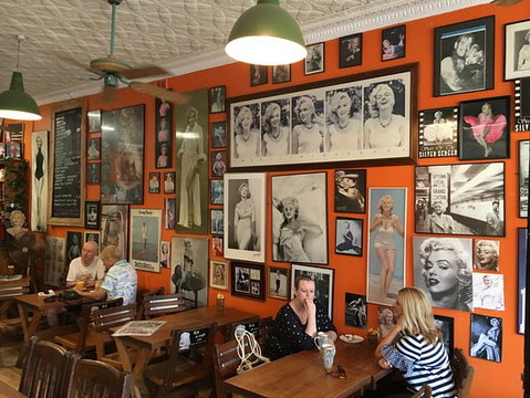 A Cafe Etc - Geraldton Accommodation 0