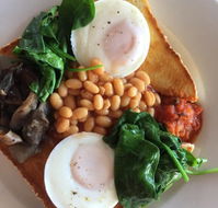 Reds for Coffee - Geraldton Accommodation