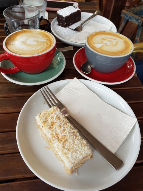 Whileaway Bookshop & Cafe - Geraldton Accommodation 4