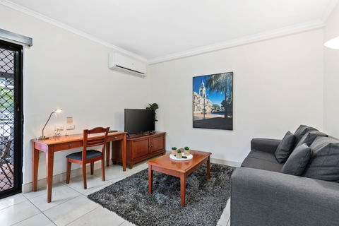 The Coffee House Apartments & Bistro - Geraldton Accommodation 10