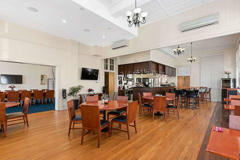Quality Hotel Regent Rockhampton - Geraldton Accommodation 14