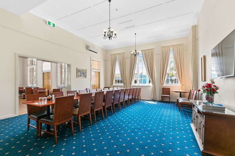 Quality Hotel Regent Rockhampton - Geraldton Accommodation 15