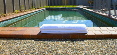 The Stirling Hotel Rockhampton - Geraldton Accommodation 2