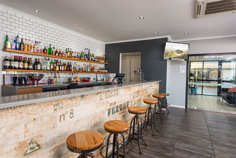 The Stirling Hotel Rockhampton - Geraldton Accommodation 7