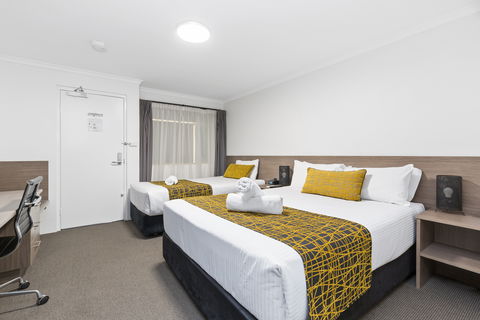 The Stirling Hotel Rockhampton - Geraldton Accommodation 12