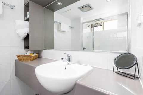 The Stirling Hotel Rockhampton - Geraldton Accommodation 15