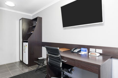 The Stirling Hotel Rockhampton - Geraldton Accommodation 16